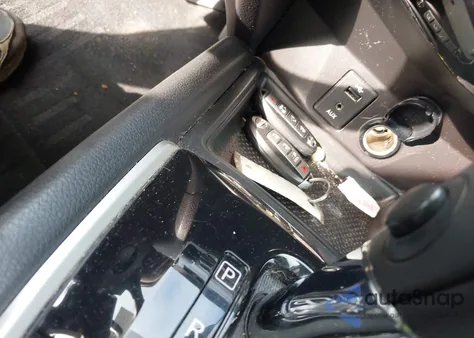 2016 Nissan Rogue Sl из США, поврежденный, VIN 5N1AT2MV0GC827319